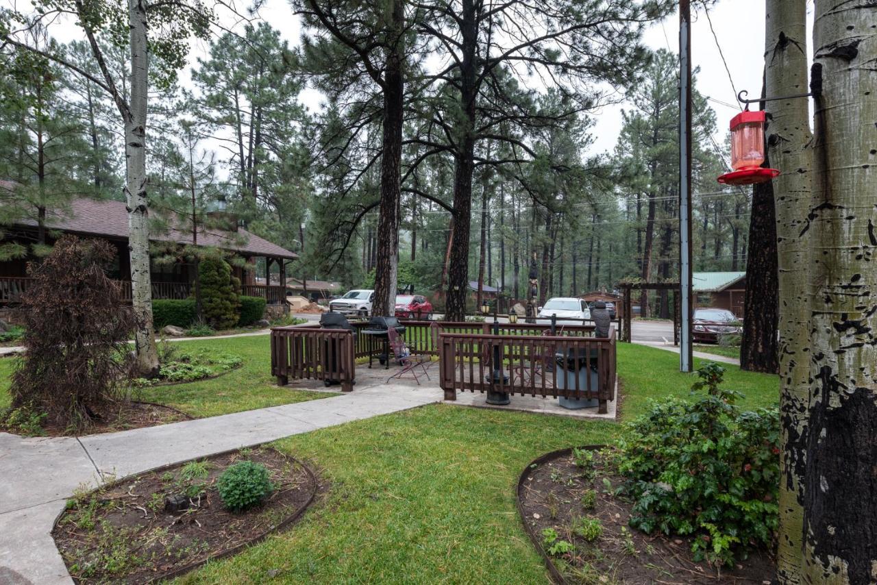 Shadow Mountain Lodge And Cabins Ruidoso Ngoại thất bức ảnh