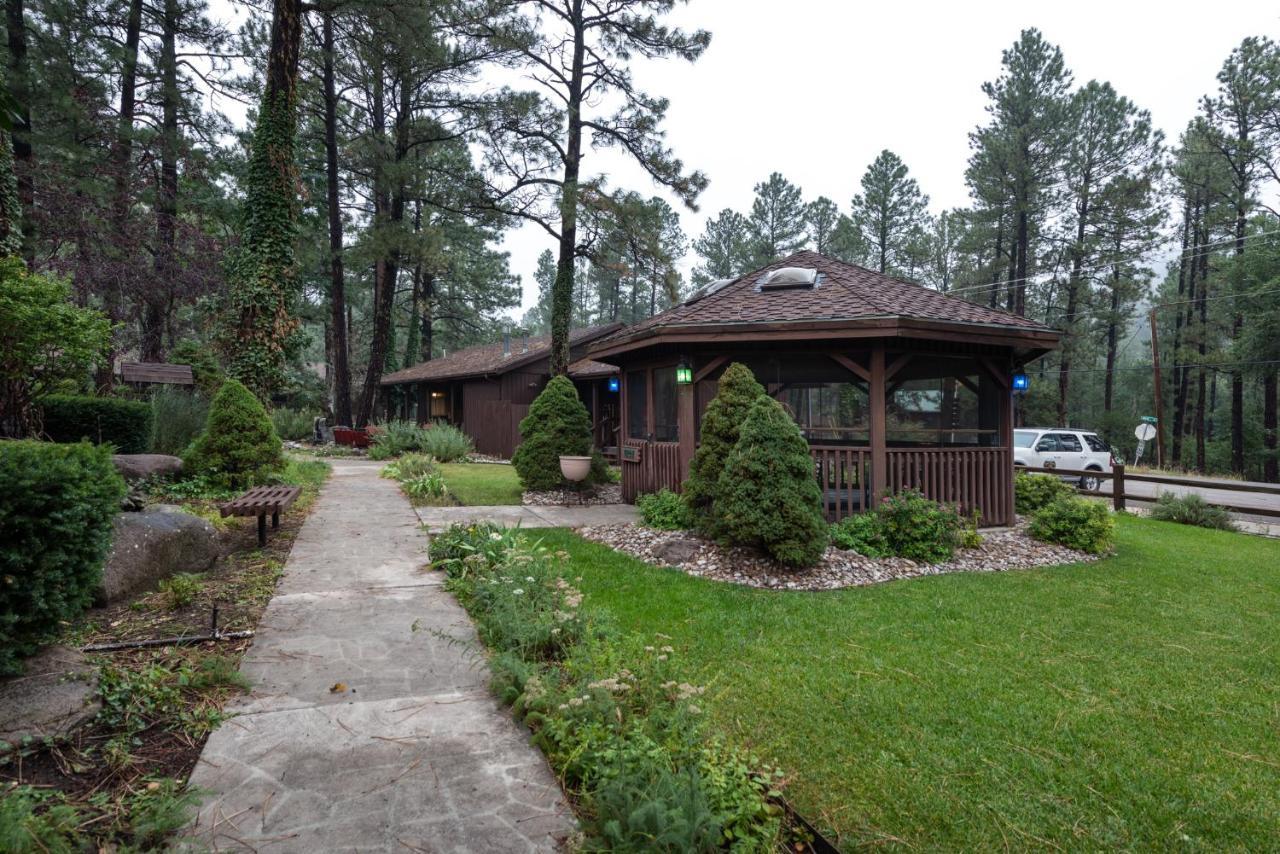 Shadow Mountain Lodge And Cabins Ruidoso Ngoại thất bức ảnh