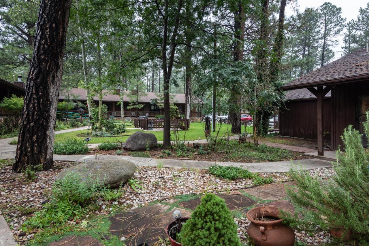 Shadow Mountain Lodge And Cabins Ruidoso Ngoại thất bức ảnh
