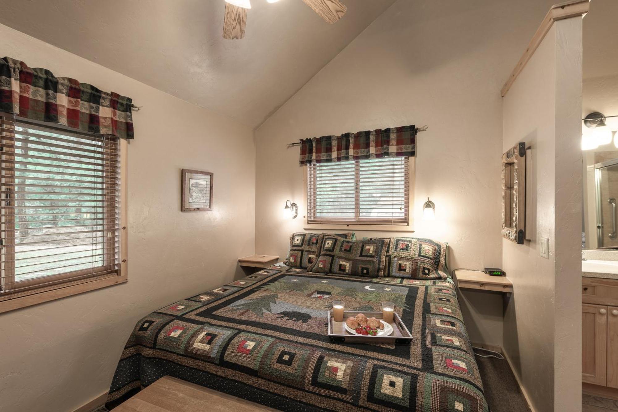 Shadow Mountain Lodge And Cabins Ruidoso Ngoại thất bức ảnh